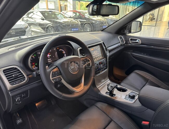 Jeep Grand Cherokee-9