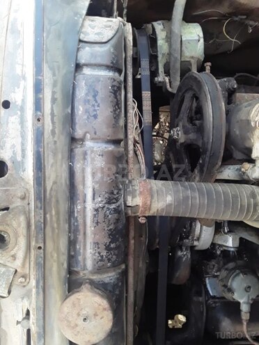 ZIL 130 1984, 84,000 km - 4.5 l - Yevlax