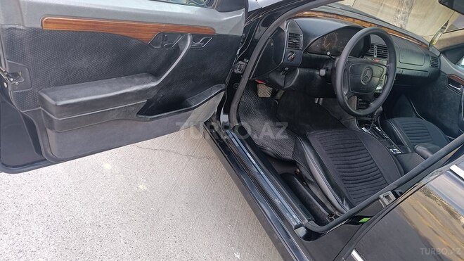 Mercedes C 220 1995, 313,000 km - 2.2 l - Bakı