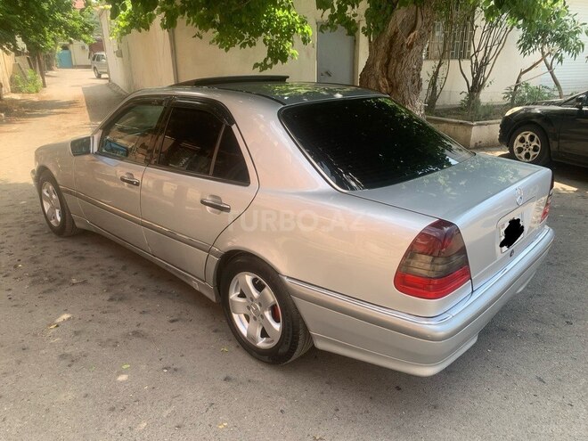 Mercedes C 230 1999, 229,000 km - 2.3 l - Bakı