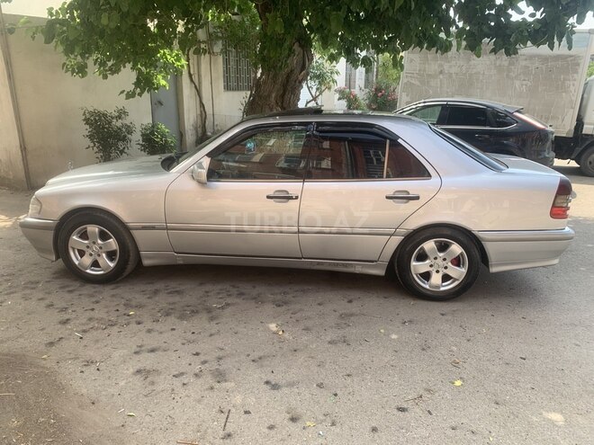 Mercedes C 230 1999, 229,000 km - 2.3 l - Bakı