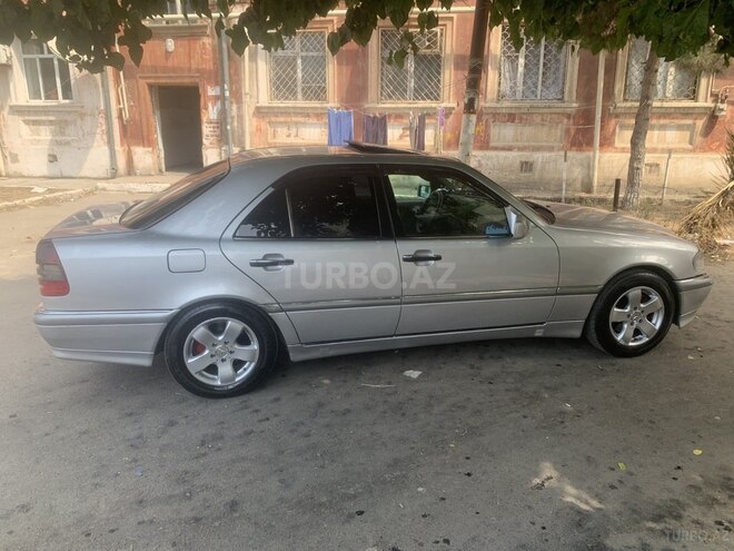 Mercedes C 230 1999, 229,000 km - 2.3 l - Bakı