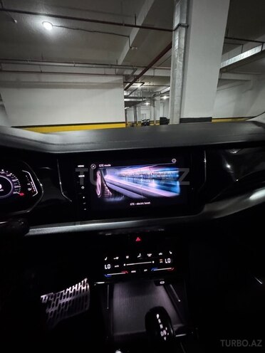 Volkswagen Passat 2022, 37,000 km - 1.4 l - Bakı