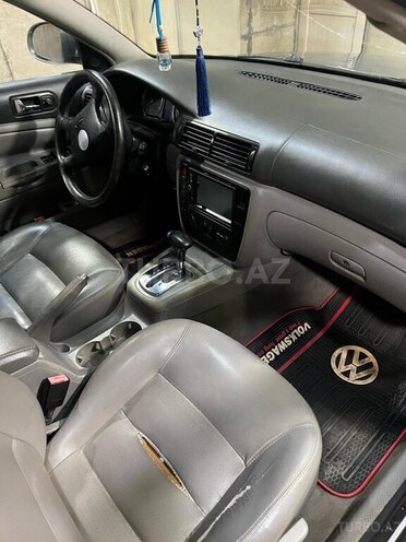 Volkswagen Passat 2004, 400,000 km - 1.8 l - Şəki