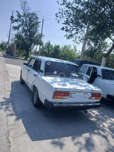 LADA (VAZ) 2107 2008, 15,000 km - 1.6 л - Ucar