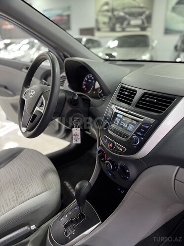 Hyundai Accent 2018, 126,450 km - 1.6 l - Sumqayıt