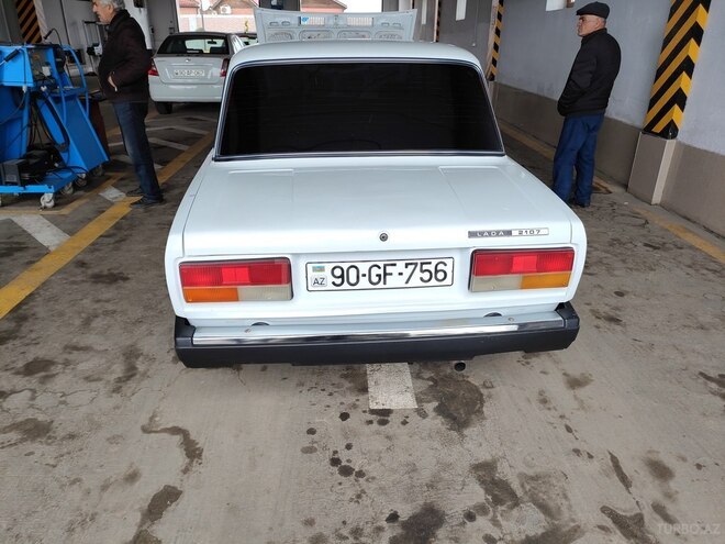LADA (VAZ) 2107 2009, 65,432 km - 1.6 л - Astara