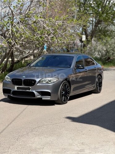 BMW 528 2014, 240,000 km - 2.0 l - Bakı
