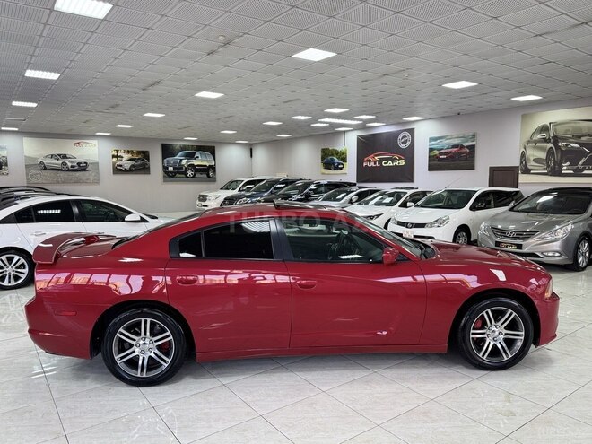 Dodge Charger-4