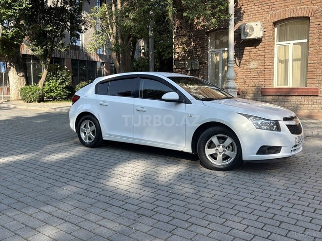 Chevrolet Cruze 2011, 220,000 km - 1.8 l - Gəncə