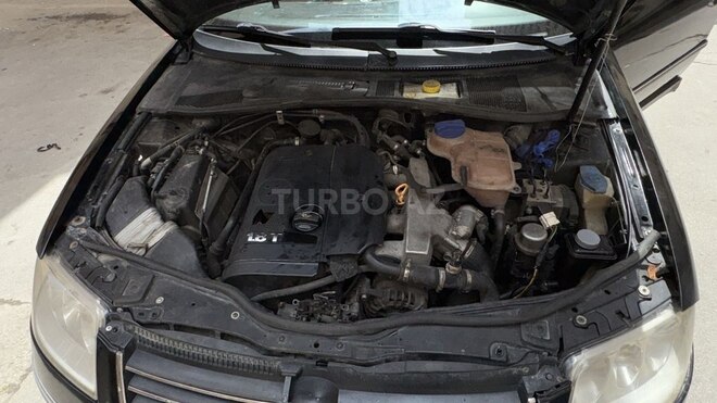 Volkswagen Passat 2002, 498,000 km - 1.8 l - Bakı