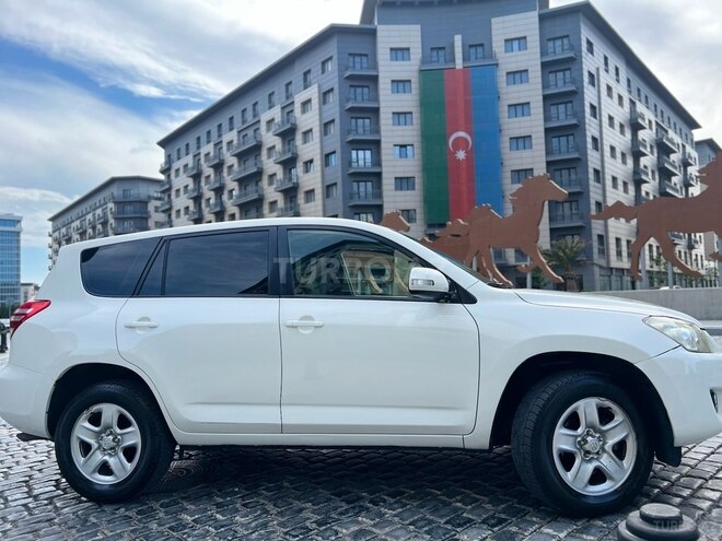 Toyota RAV4 2009, 369,647 km - 2.4 л - Bakı