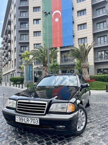 Mercedes C 240 2000, 328,456 km - 2.4 l - Bakı