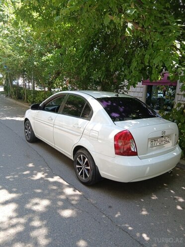 Hyundai Accent 2009, 288,000 km - 1.4 l - Bakı