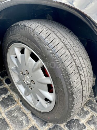 Mercedes C 240 2000, 328,456 km - 2.4 l - Bakı