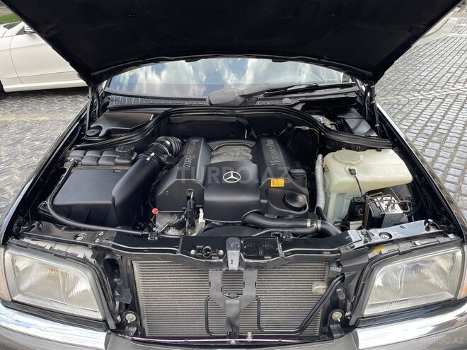 Mercedes C 240 2000, 328,456 km - 2.4 l - Bakı