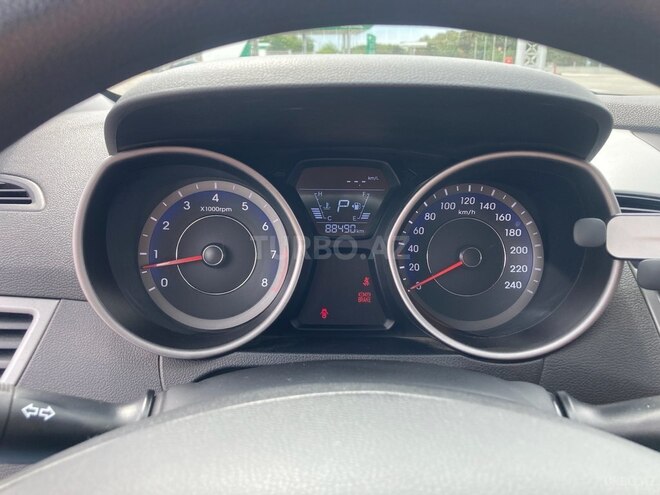 Hyundai Avante 2014, 88,500 km - 1.6 l - Bakı