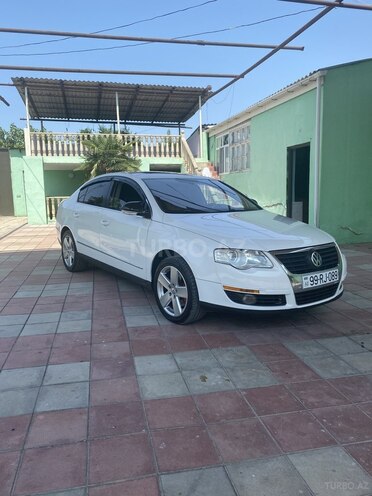 Volkswagen Passat 2006, 310,000 km - 2.0 л - Sumqayıt
