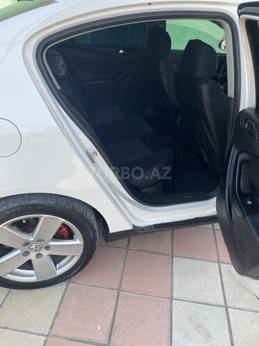 Volkswagen Passat 2006, 310,000 km - 2.0 л - Sumqayıt