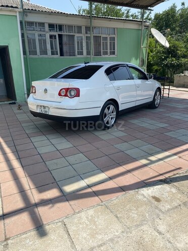 Volkswagen Passat 2006, 310,000 km - 2.0 л - Sumqayıt