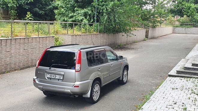 Nissan X-Trail 2002, 208,000 km - 2.0 l - İsmayıllı