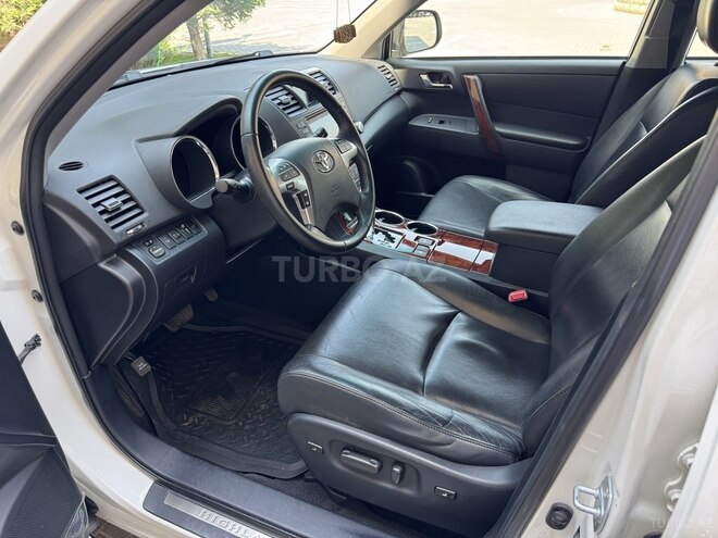 Toyota Highlander-9