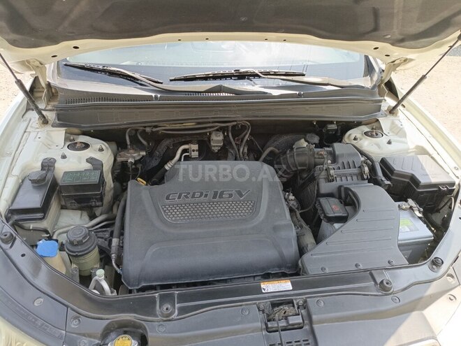 Hyundai Santa Fe 2010, 297,500 km - 2.0 l - Ucar