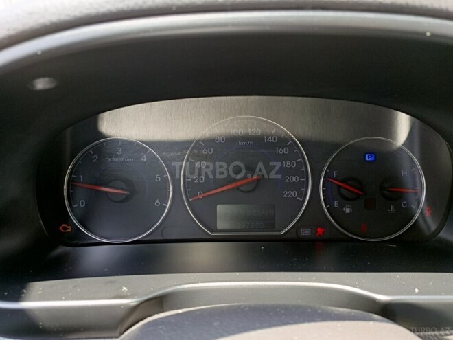 Hyundai Santa Fe 2010, 297,500 km - 2.0 l - Ucar