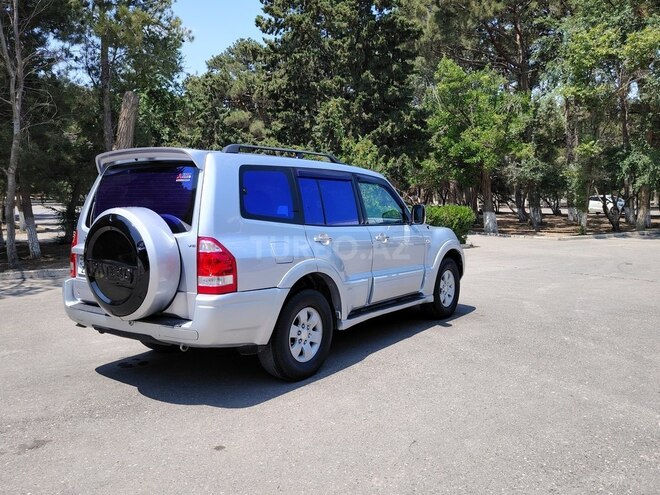 Mitsubishi Pajero 2005, 302,000 km - 3.0 l - Sumqayıt