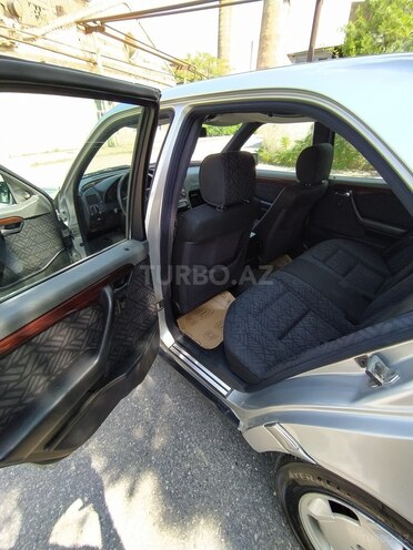 Mercedes C 200 1995, 292,962 km - 2.0 l - Bakı