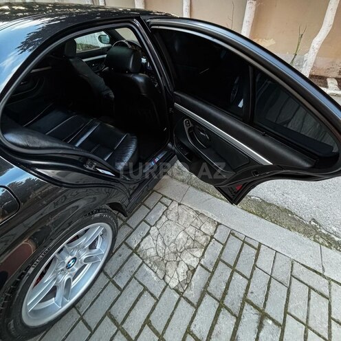 BMW 530 2000, 320,000 km - 3.0 l - Şəki