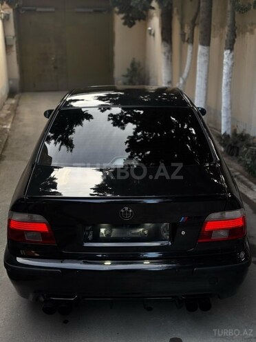 BMW 530 2000, 320,000 km - 3.0 l - Şəki