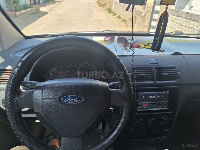 Ford Tourneo Connect 2009, 373,450 km - 1.8 л - Bakı