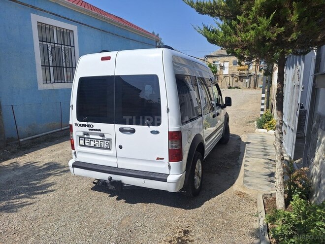 Ford Tourneo Connect 2009, 373,450 km - 1.8 л - Bakı