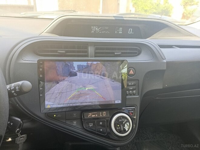 Toyota Aqua 2017, 224,000 km - 1.5 l - Bakı