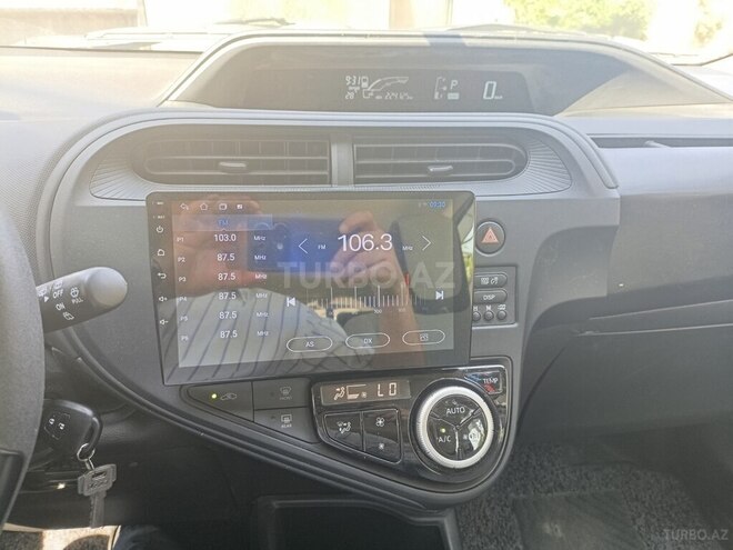 Toyota Aqua 2017, 224,000 km - 1.5 l - Bakı