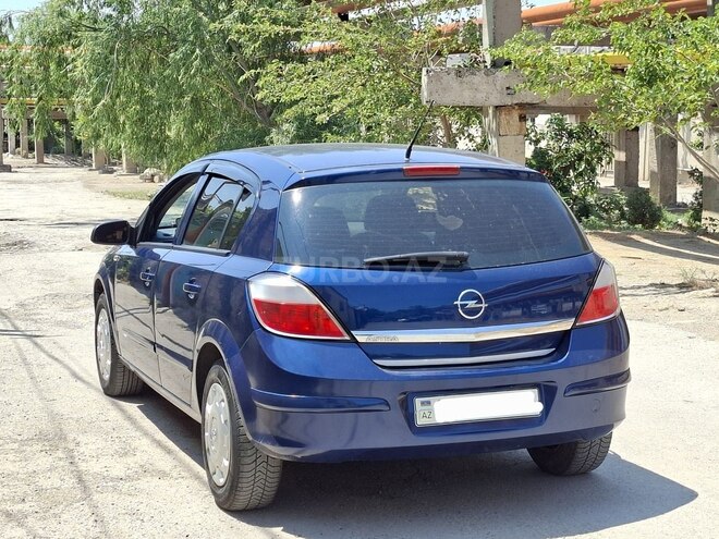 Opel Astra 2006, 255,000 km - 1.4 l - Bakı