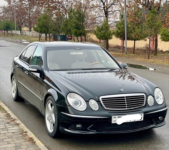 Mercedes E 320 2003, 294,000 km - 3.2 l - Qazax