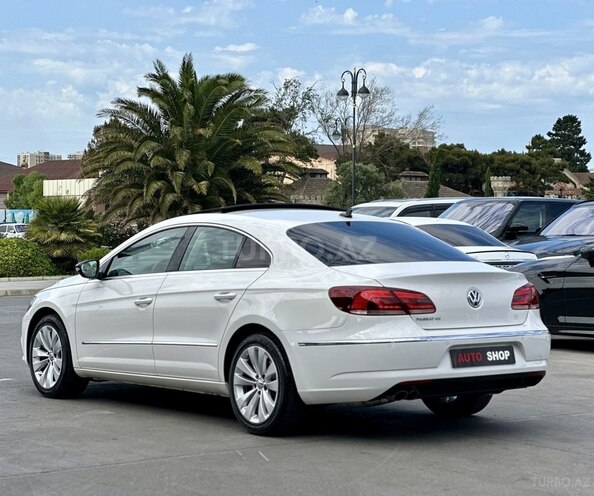 Volkswagen Passat CC-4