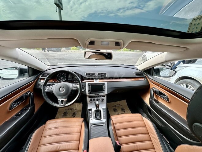 Volkswagen Passat CC-12