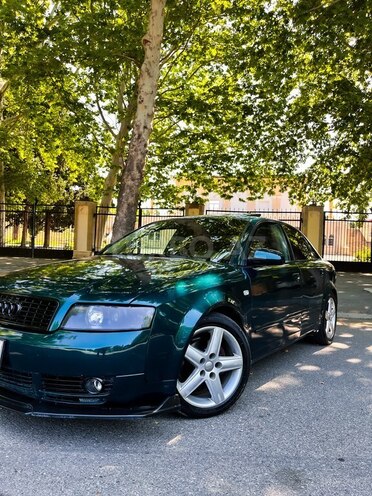 Audi A4 2004, 310,000 km - 1.8 l - Mingəçevir