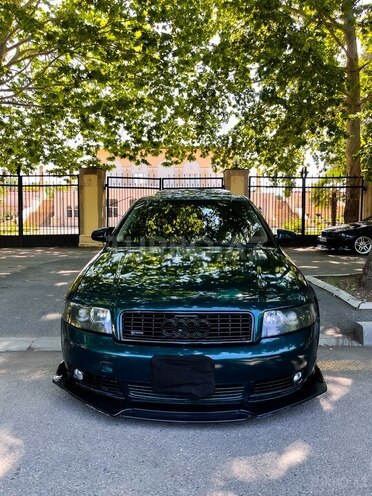Audi A4 2004, 310,000 km - 1.8 l - Mingəçevir