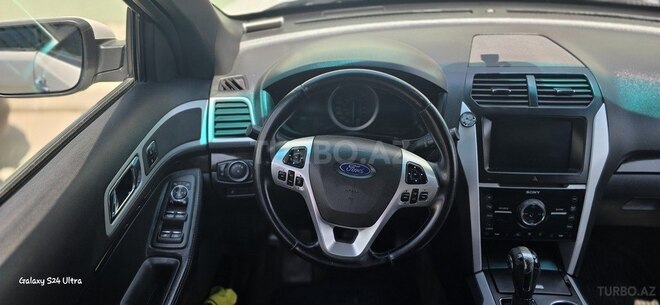 Ford Explorer 2014, 202,680 km - 3.5 l - Bakı
