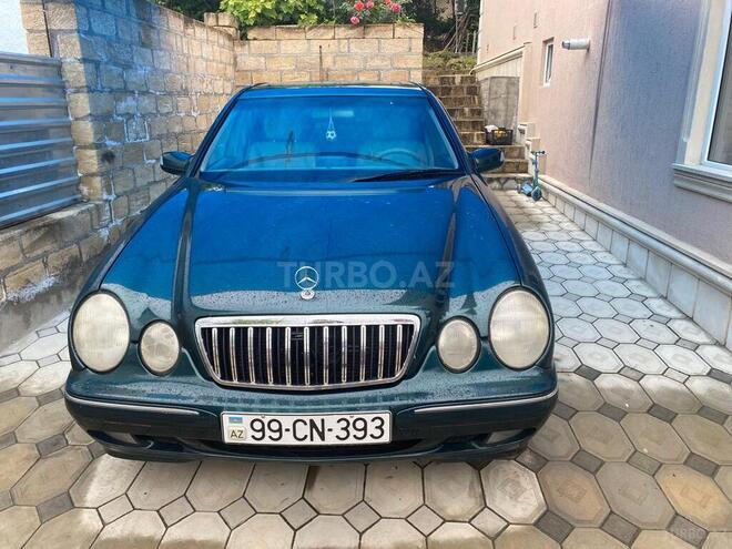Mercedes E 200 2001, 309,000 km - 2.0 l - Qusar