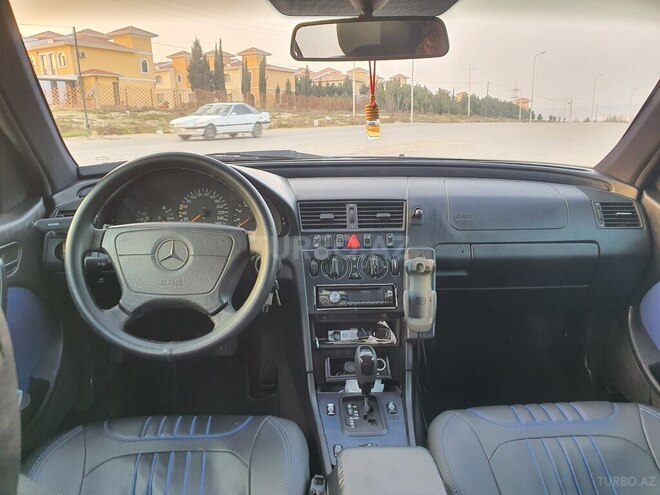 Mercedes C 240 1999, 390,000 km - 2.4 л - Bakı