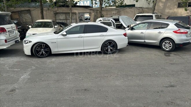 BMW 528 2014, 265,000 km - 2.0 l - Bakı