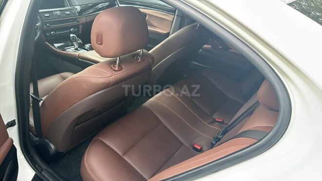 BMW 528 2014, 265,000 km - 2.0 l - Bakı