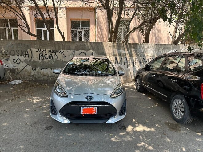 Toyota Aqua 2018, 57,000 km - 1.5 l - Bakı
