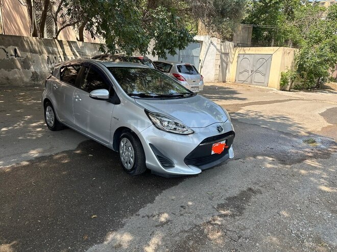 Toyota Aqua 2018, 57,000 km - 1.5 l - Bakı