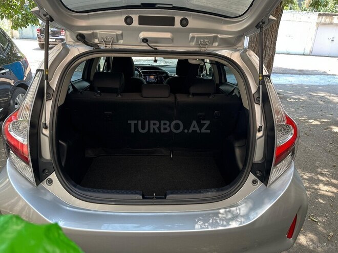 Toyota Aqua 2018, 57,000 km - 1.5 l - Bakı